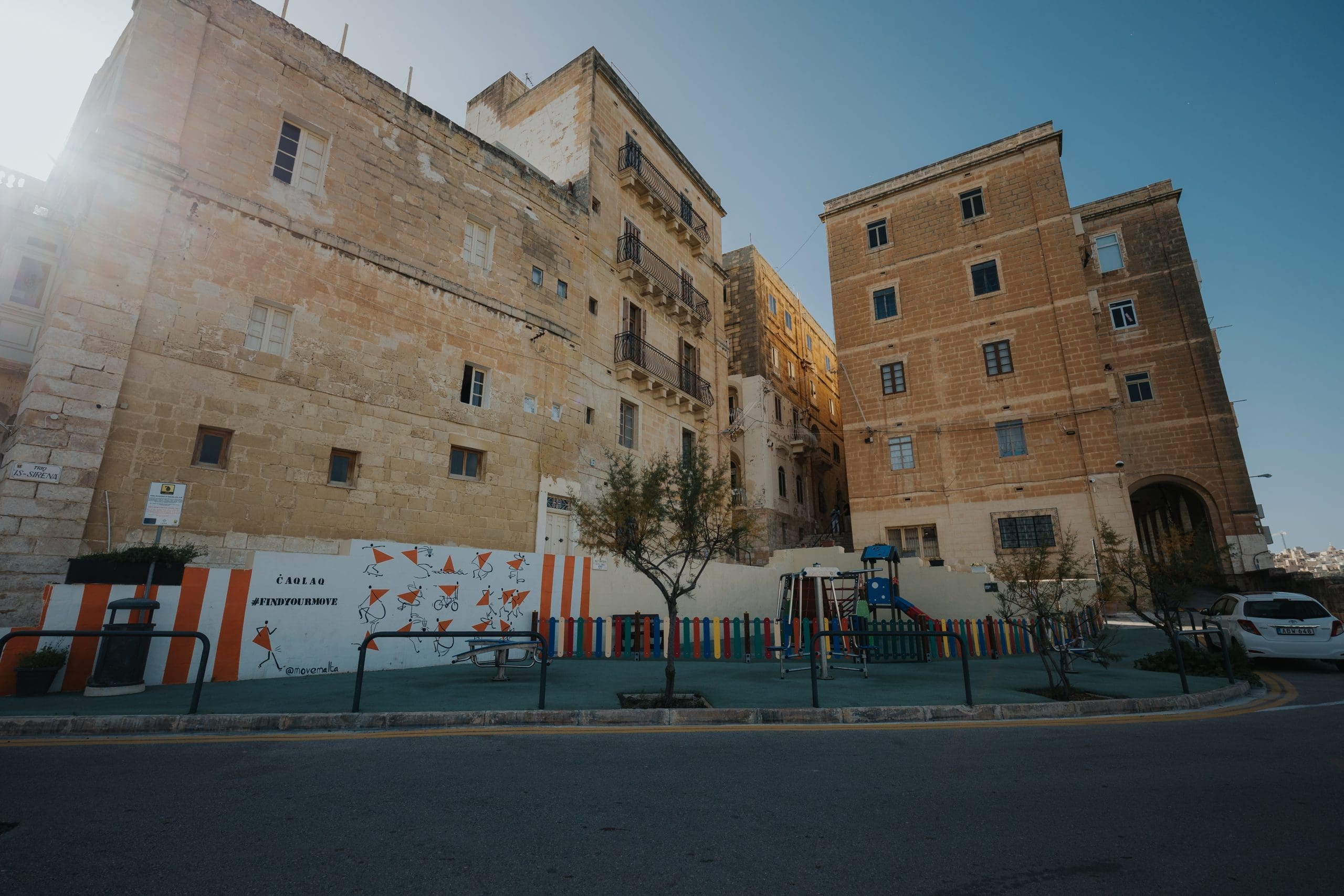 Isla - Outdoor Gym - 433 - shaunspiteri