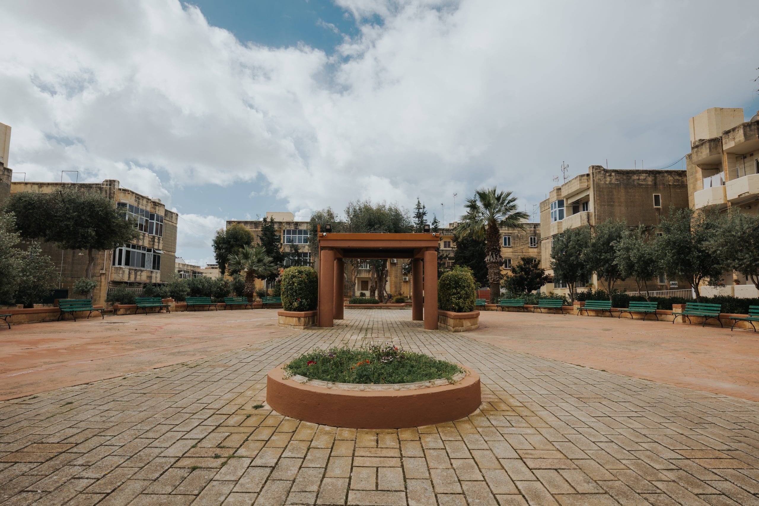 Gnien Rousset Ġnien Elfejn - Parks in Malta
